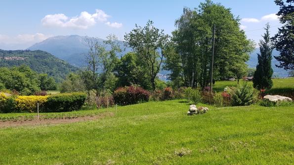 Booking Holiday House Lake Orta Ferien Ferienhaus Haus am Ortasee Maison Vacances lac Orta Casa affitto lago d'orta Naturferien Boleto Madonna del Sasso Alzo Pella Orta San Giulio Isola Arto Centonara Villetta Casa Bellavista #ferienhaus zu #vermieten #vermietung #zuvermieten #haus #ferien #holiday #holidayhouse #house #relax #natur #lakeorta #travel #nature #italy #booking #ortasee #lake #orta #ortalake #italien #derortasee #sichsein #forest #bike #reisen #trekking #hiking #treking #wandern